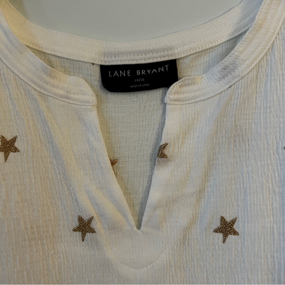 Lane Bryant Ivory Blouse with Bronze Star Details Patriotic Size 14/16 - Picture 9 of 15